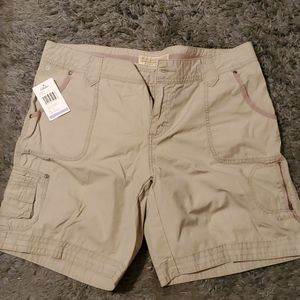 NWT Cabelas Bayou Short